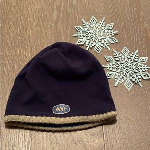 Nike Winter Beanie Hat - Reversible - Like New! ❄️